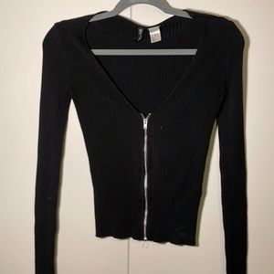 Zip up black long sleeve shirt